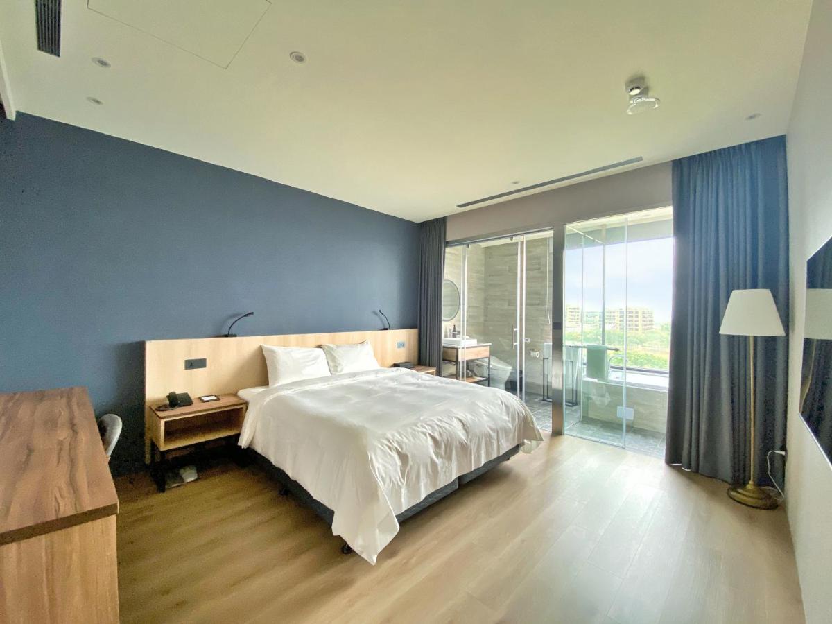 Alfar Hotel Таоуан Екстериор снимка
